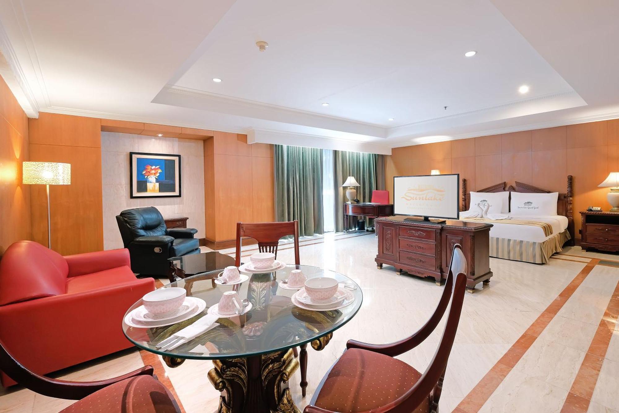 Ambassador Suite,1549101175:JPEG