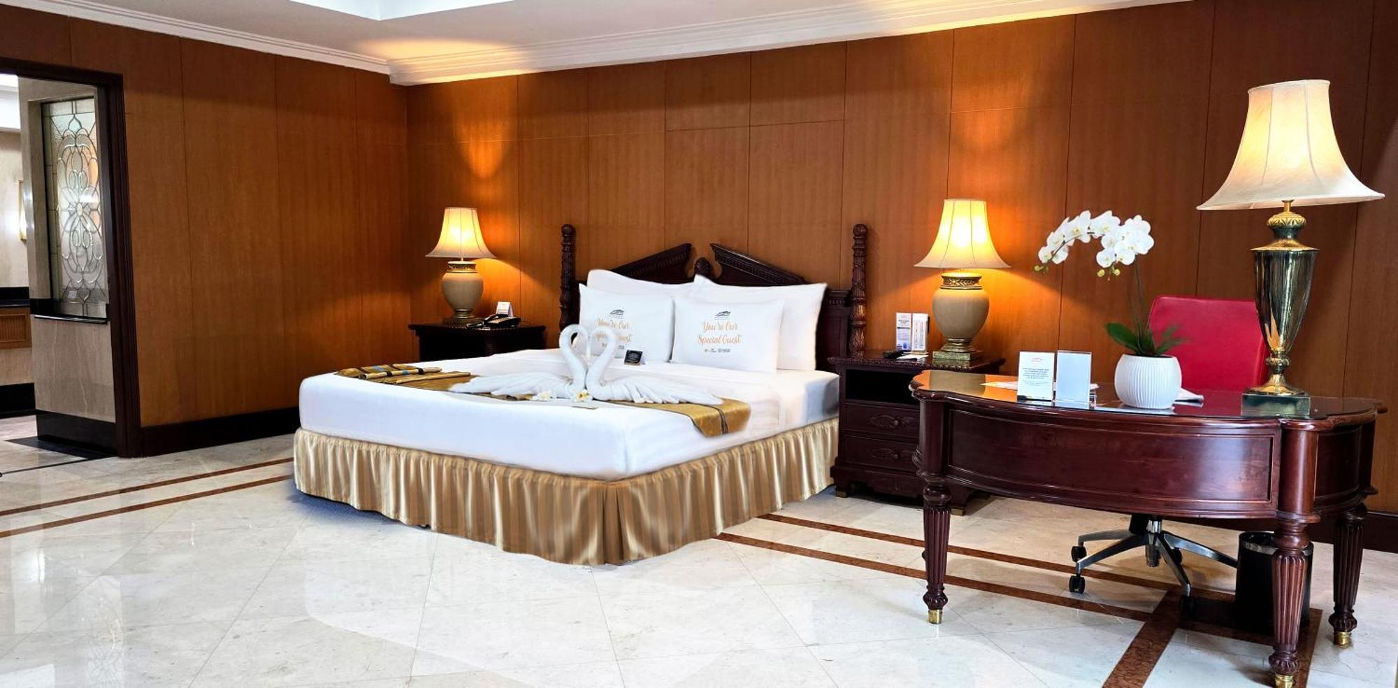 Ambassador Suite